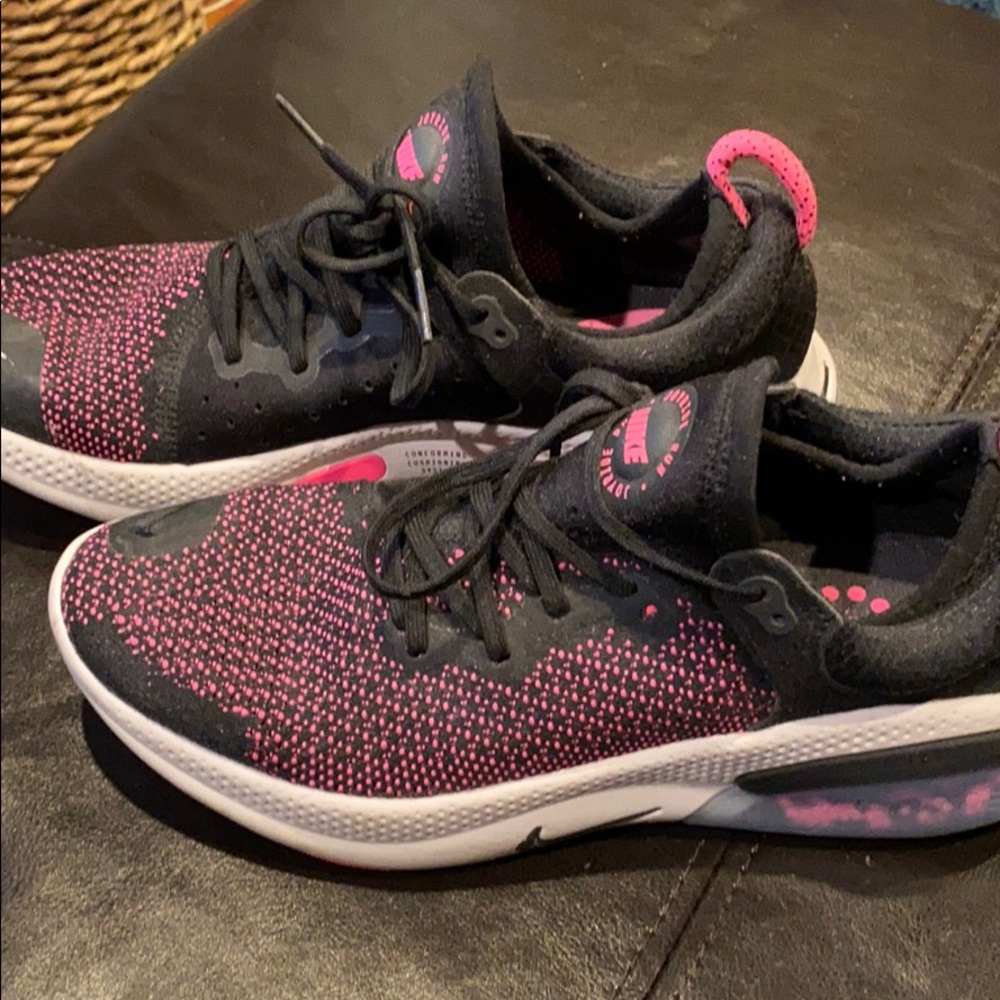 Nike joyride